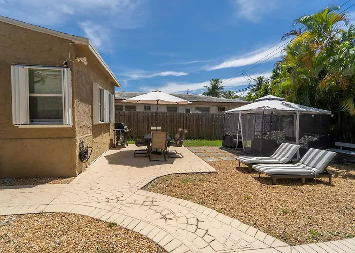 Bike To Beach-Spacious With Patio Bbq & Game Room